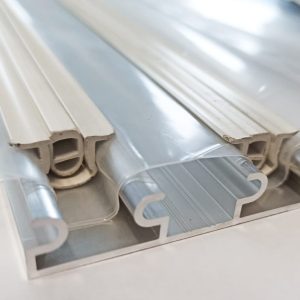 PROFIL DUBLU DE ALUMINIU – PRINDERE 3 SAU 4 FOLII